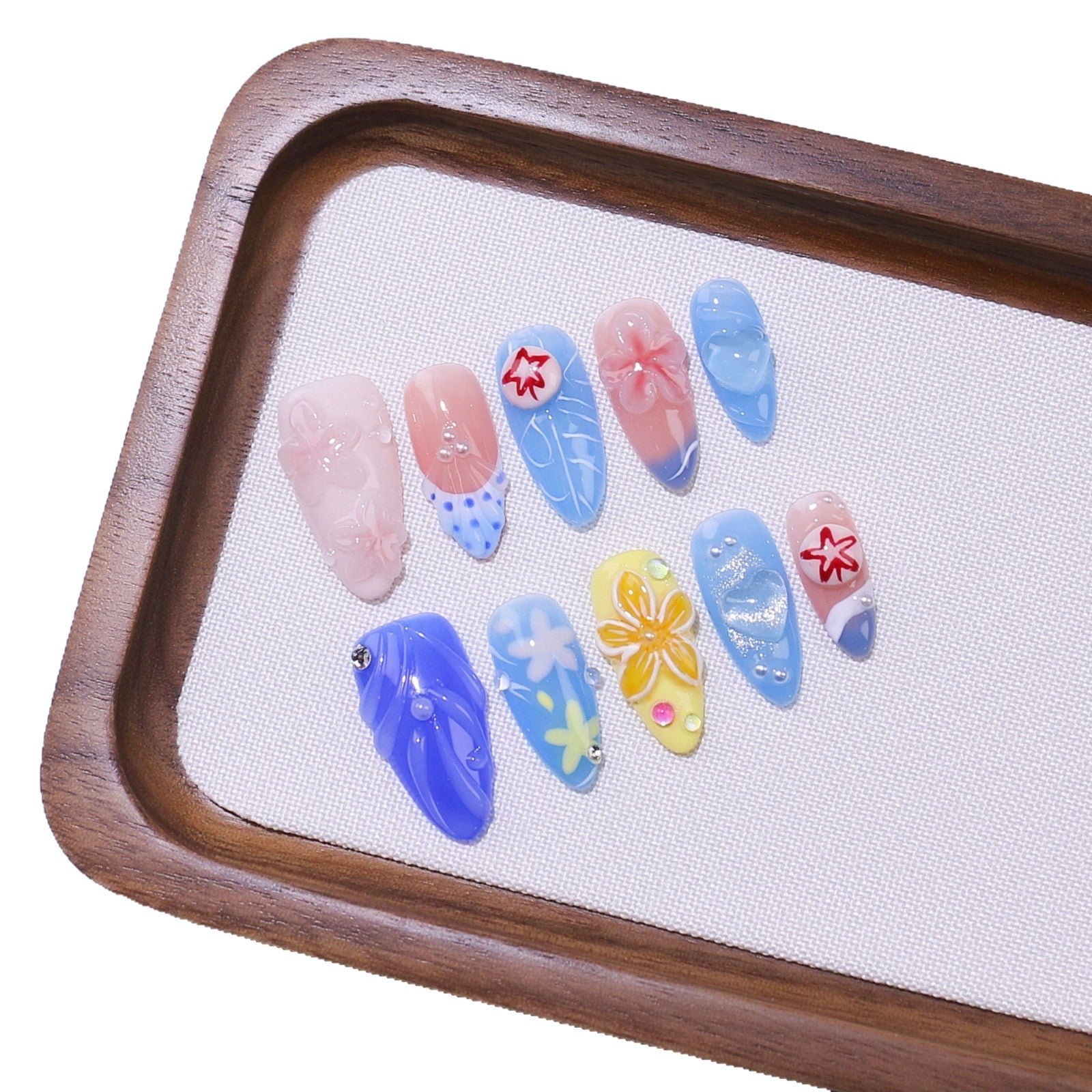 365nails：「海星與花卉」– 中長款 杏仁形 藍色 海洋花卉 手工製 穿戴甲