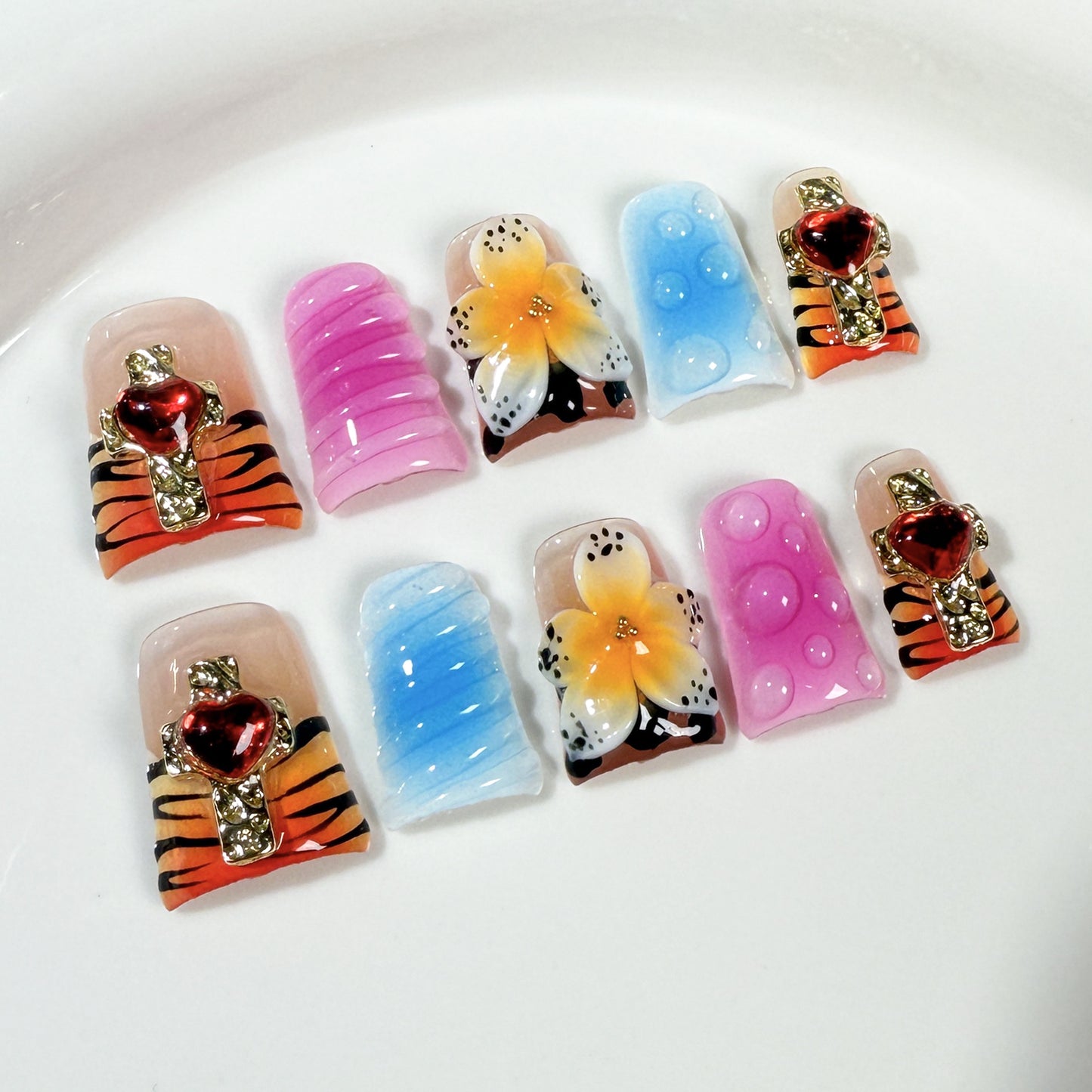 Personalized Duckbill Shape nail three-dimensional engraving blush nail relief press-on nails pure handmade factory wholesale｜365nails