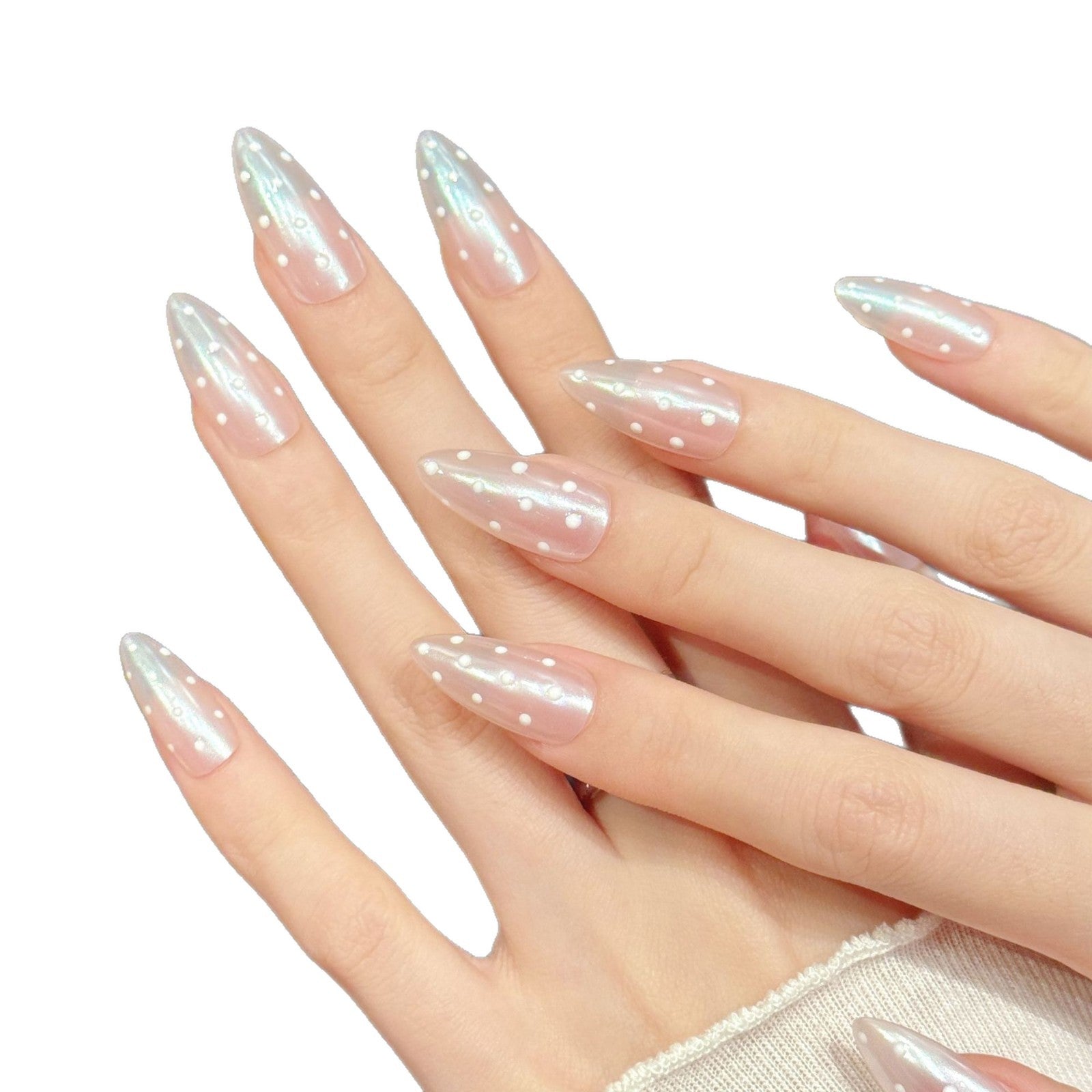 365nails：「裸色波點夢」— 透亮珍珠點手工製杏仁形穿戴甲