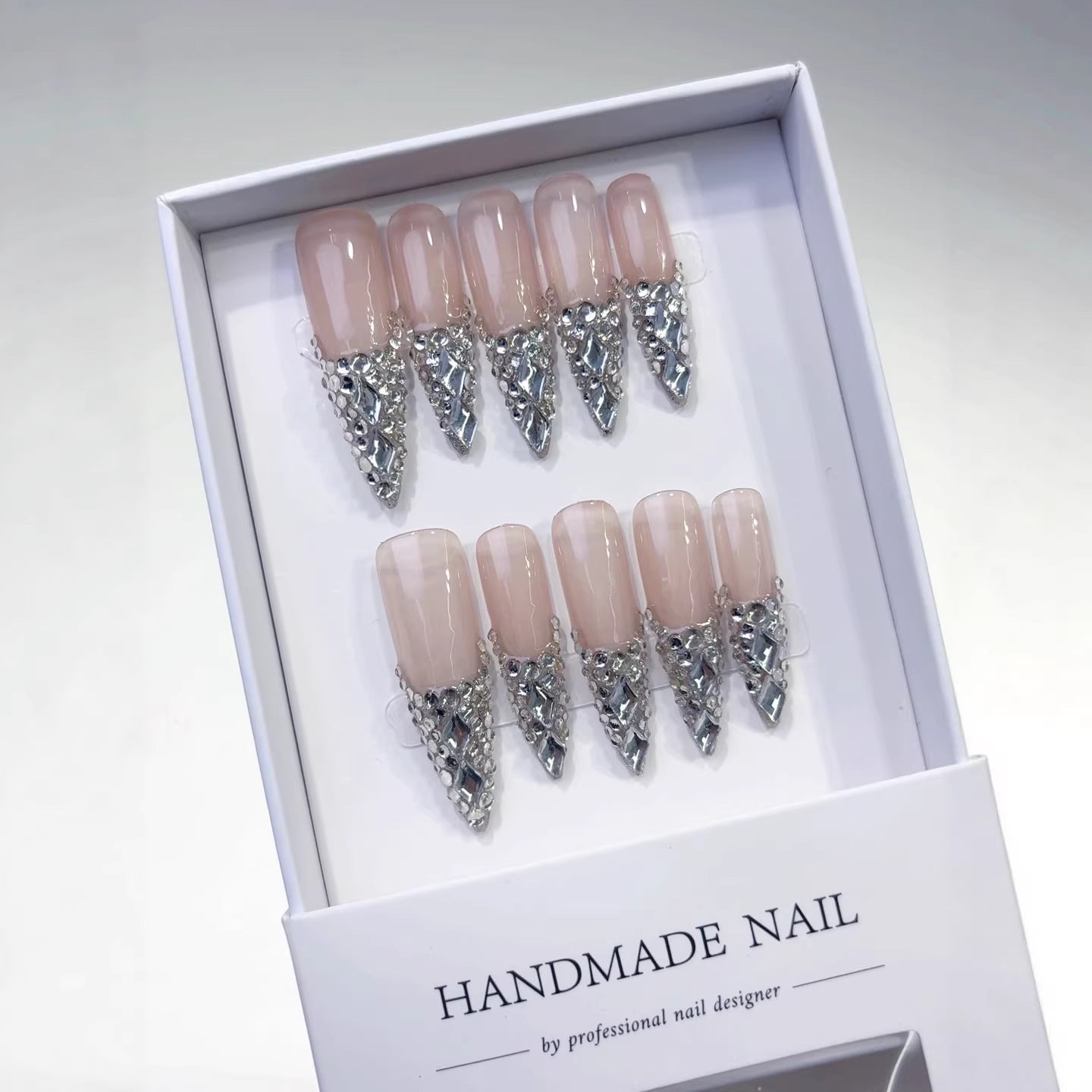 Gothic Thorn: "Dark Thorn" – Long Stiletto Press-On Nails
