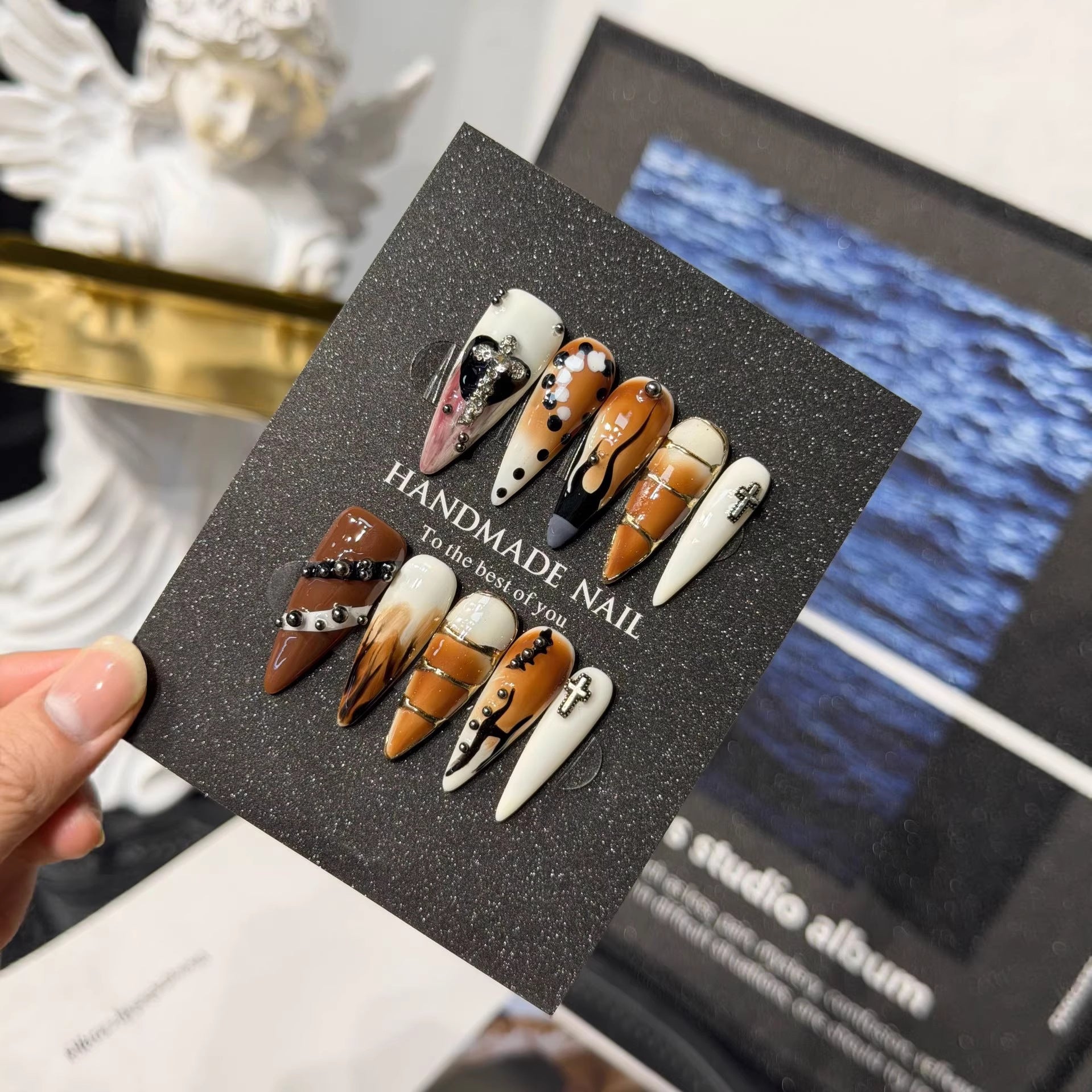 365nails: "Caramel Dream" – 3D Bear Handmade Almond Nails