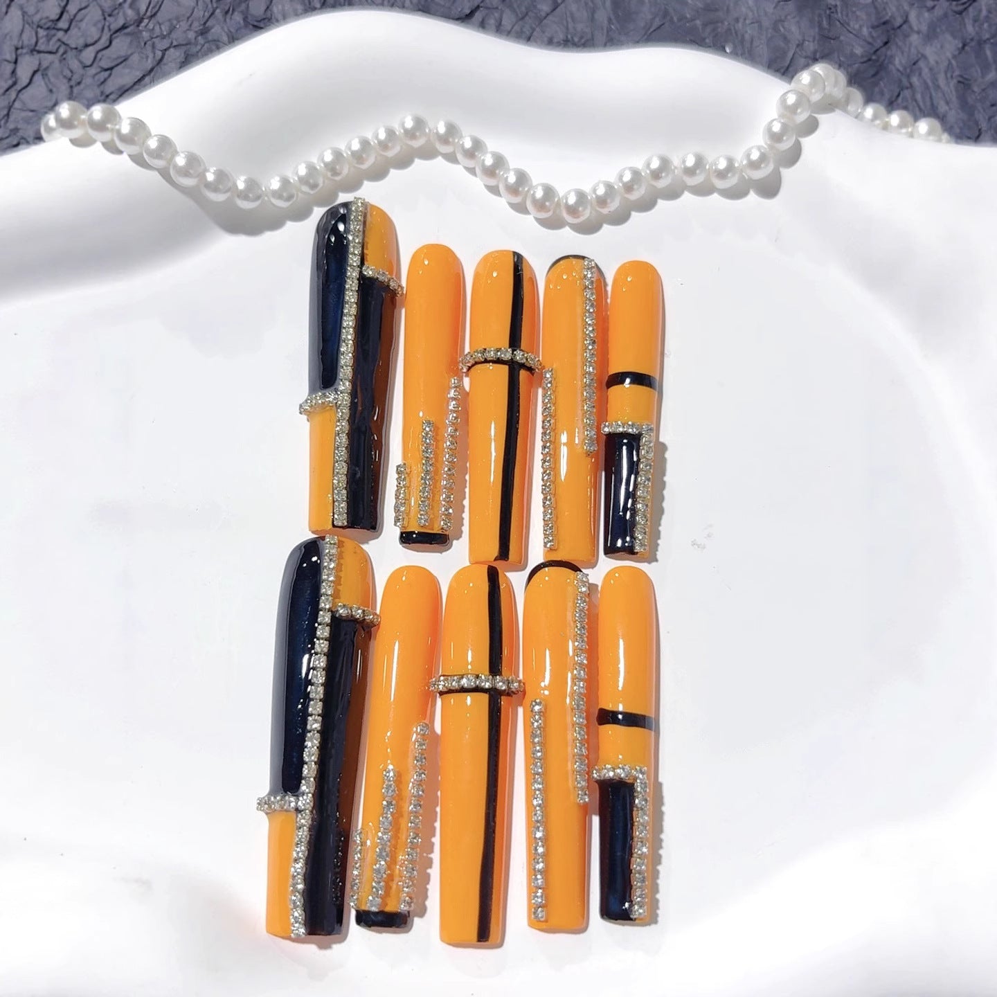Orange Black Crystal Chain Modern Press On Nails