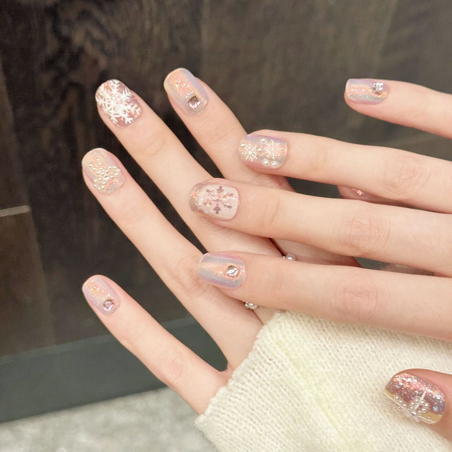 Iridescent Snowflake Glitter Pastel Press On Nails