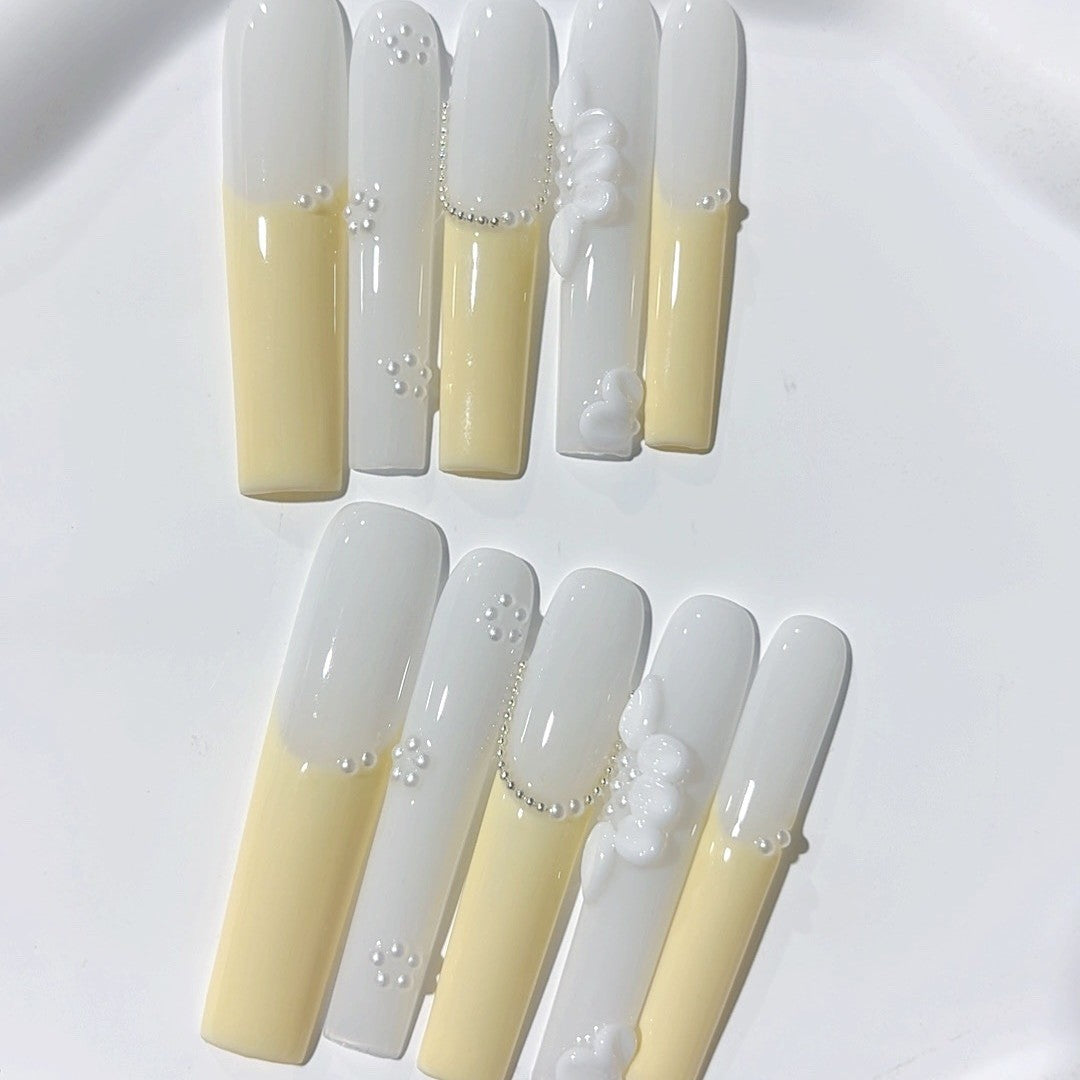 Ivory Yellow Pearl Minimal Press On Nail Set