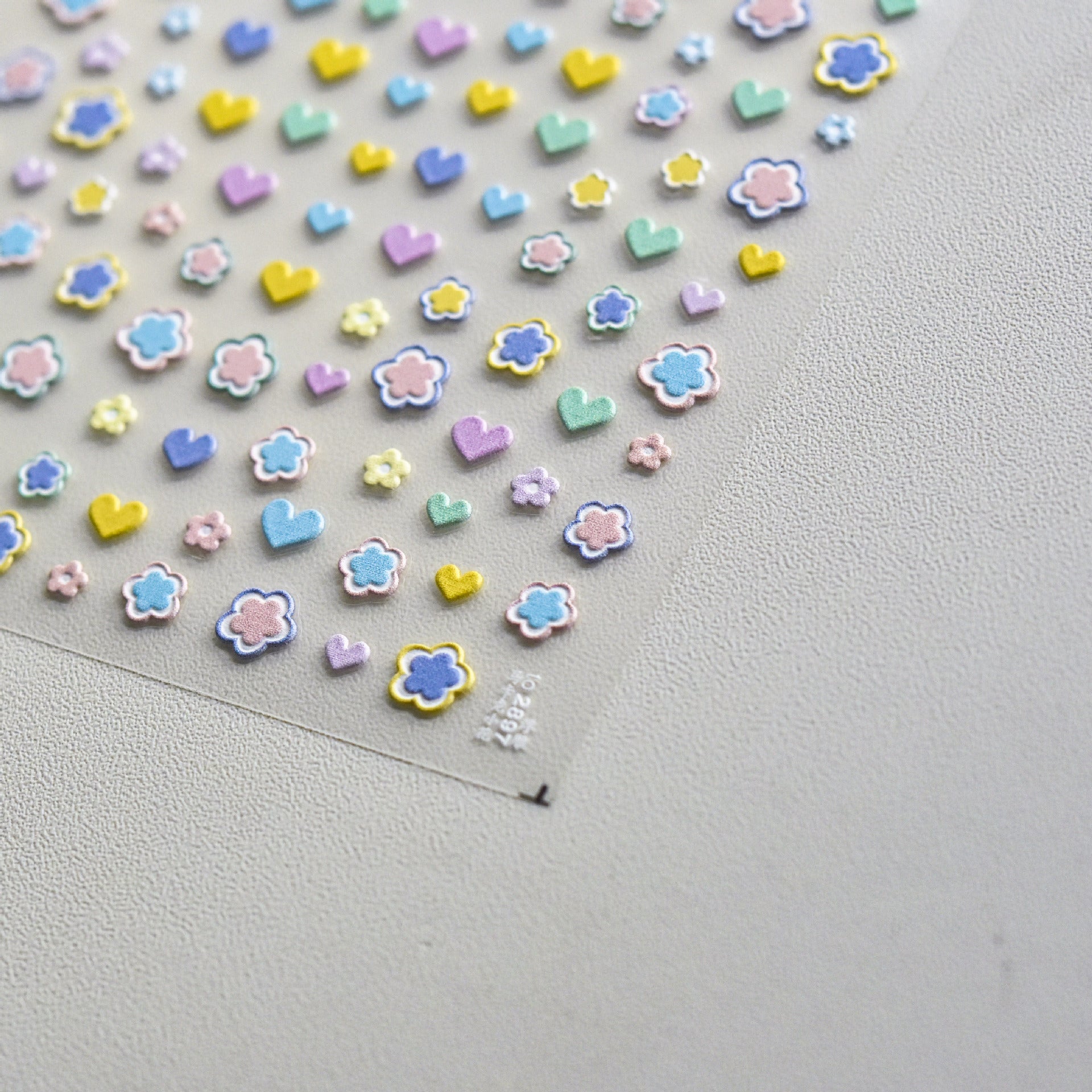 365nails: "Pastel Rainbow Star" – nail art stickers