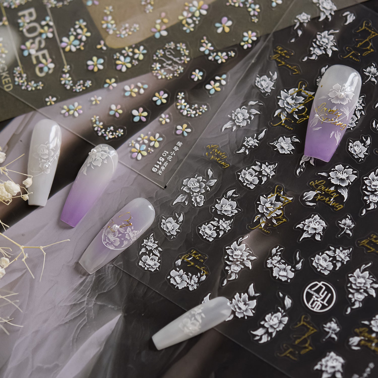 365nails: 무지개빛 데이지 크리스탈 세트 — 네일 스티커