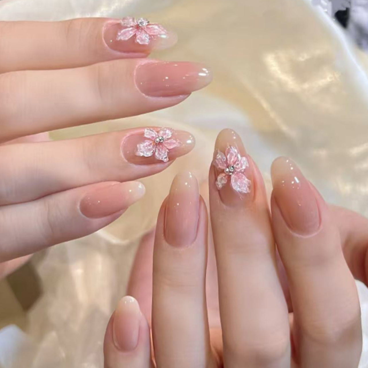 Pure desire 3D three-dimensional flower  short almond nail art Internet celebrity explosion  finished product wholesale｜365nails