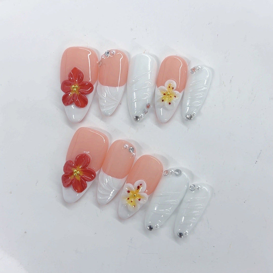 復古綻放：「緋紅花瓣」– 雕刻款杏仁形穿戴甲