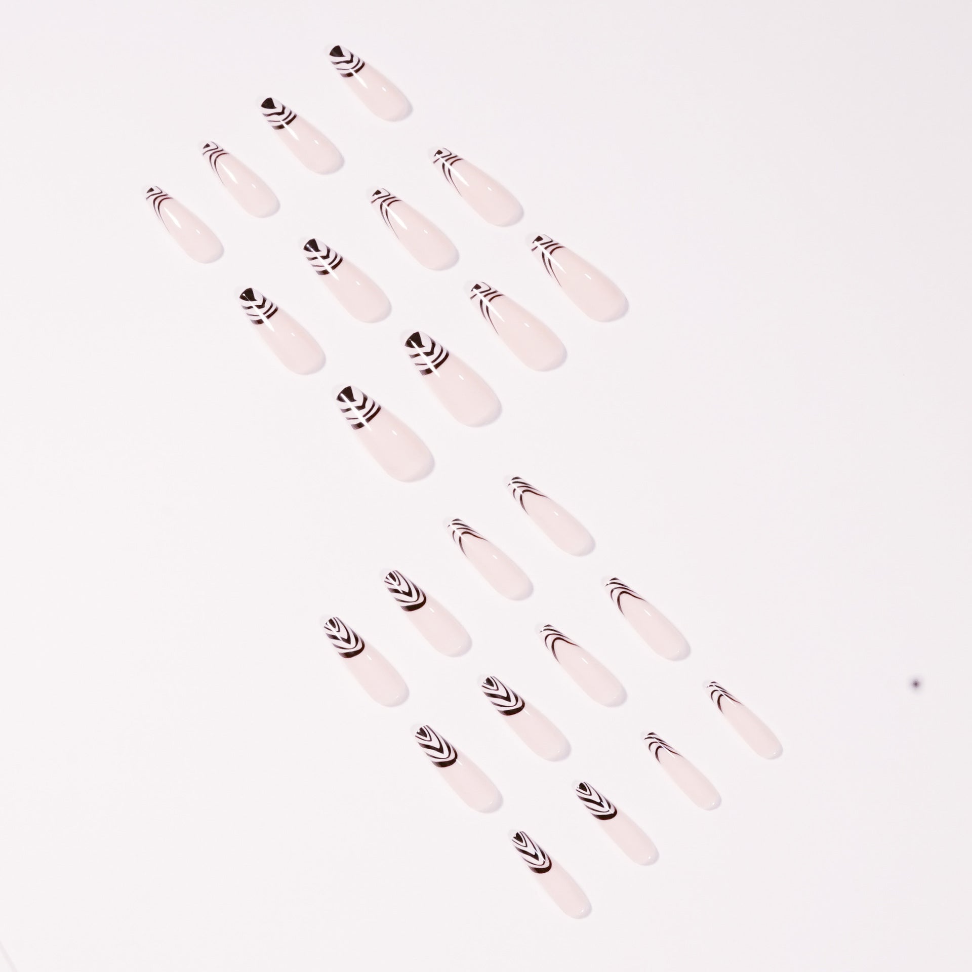 Black and white markings French False nail Wear Nail Art Finished Fake Nail Nail Patch Nail Patch ｜365nails