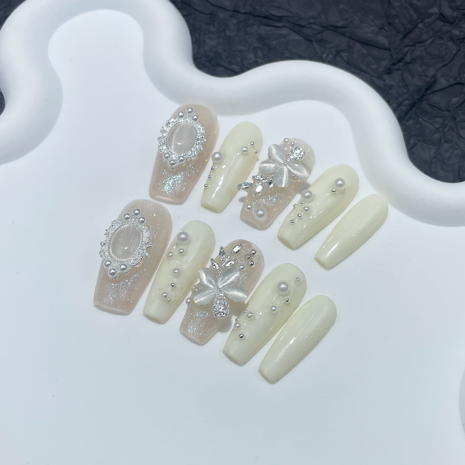 Unhas postiças artesanais, flor de opala perolada, médias e longas, adesivo de unha leve e luxuoso premium ｜ 365nails