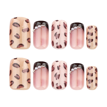 Pack of 30 pieces, autumn and winter leopard print , small red book, French black nail art  ｜365nails