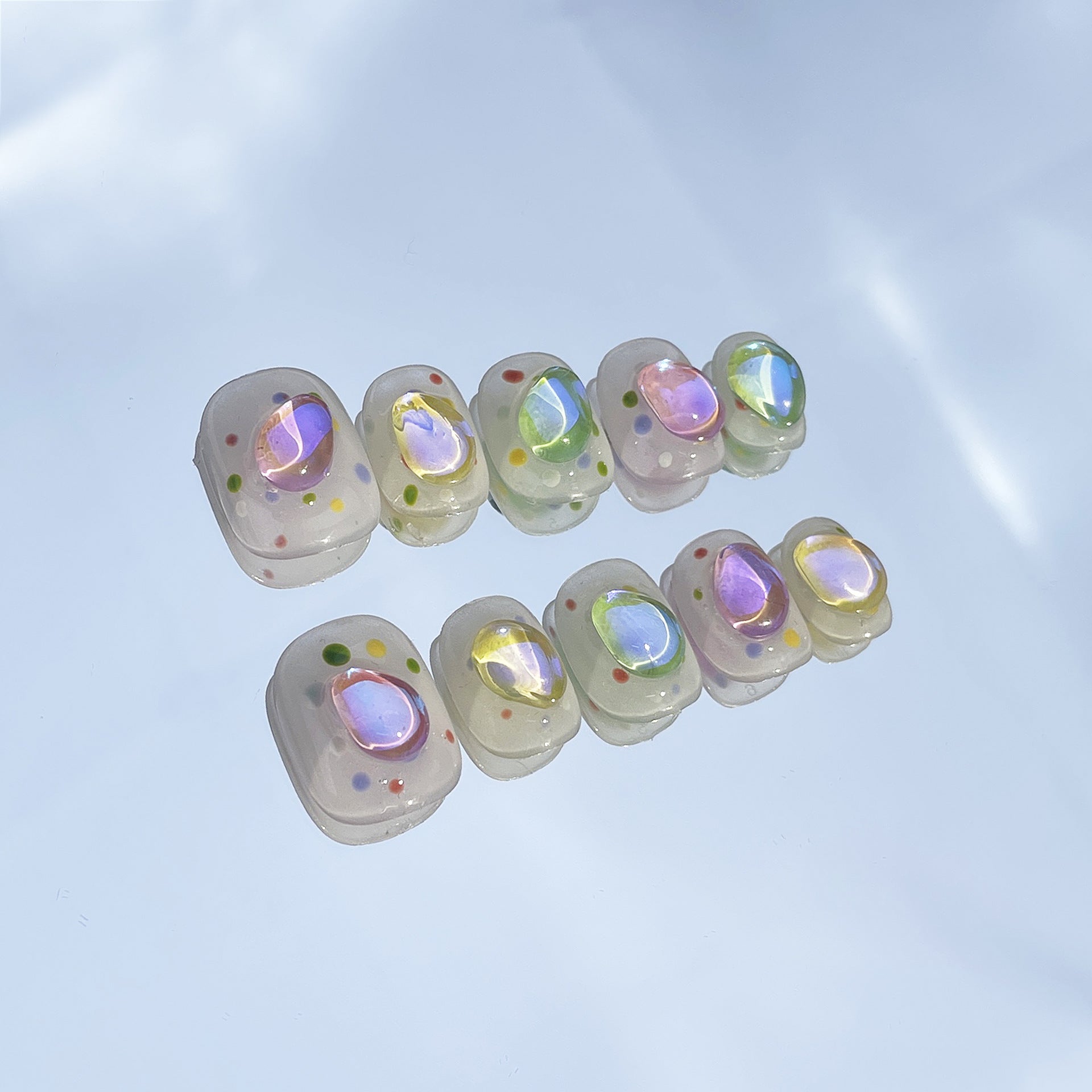 Handmade manicure patch polka dot macaron colorful bright diamond cute sweet short nail wearable nail piece｜365nails