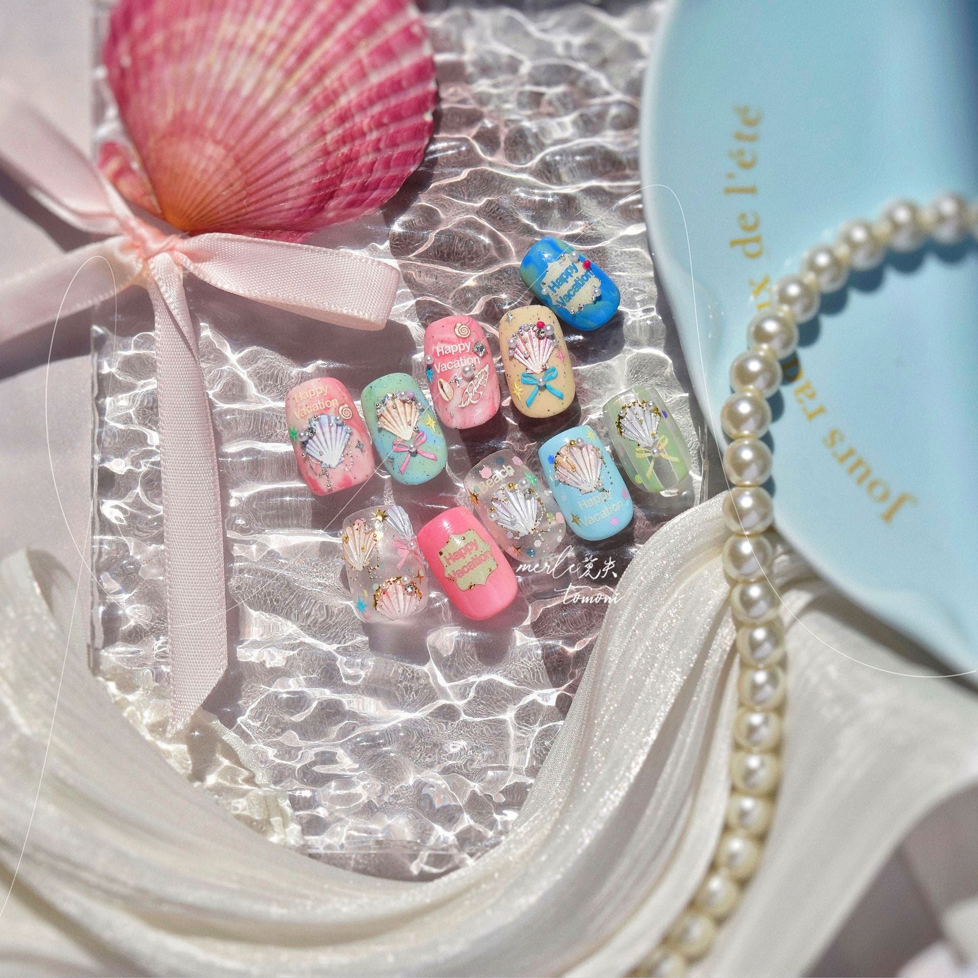 365nails: "Beach Vacation Shell" – nail art stickers