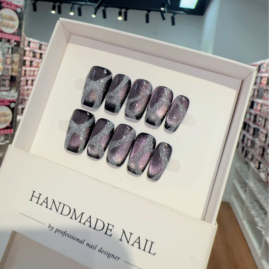 365nails: "Nebula Veil" – Hand-Painted Cat Eye & Glitter Handmade Square Nails