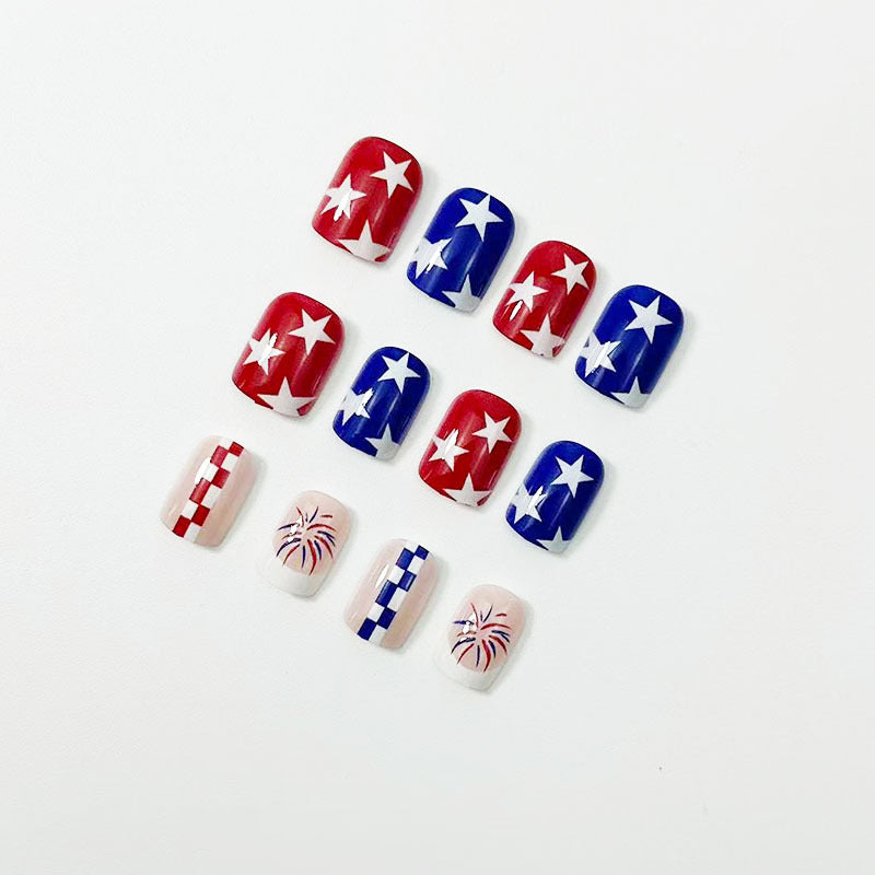 365nails: "Patriotic Picnic" – Precision Printed US Flag Short Squoval Nails