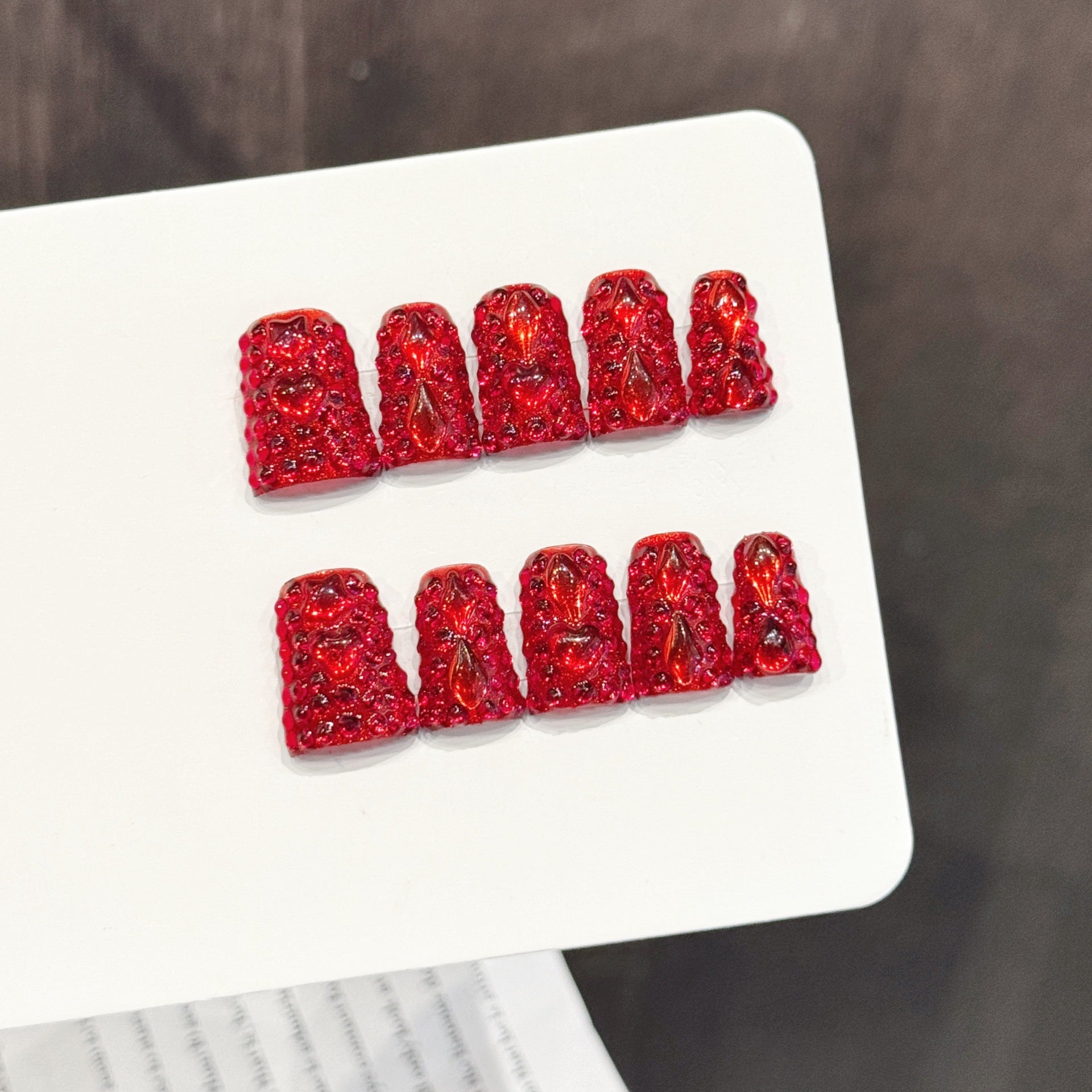 365nails: "Crimson Fire" – 3D Textured Red Glitter Handmade Coffin Nails