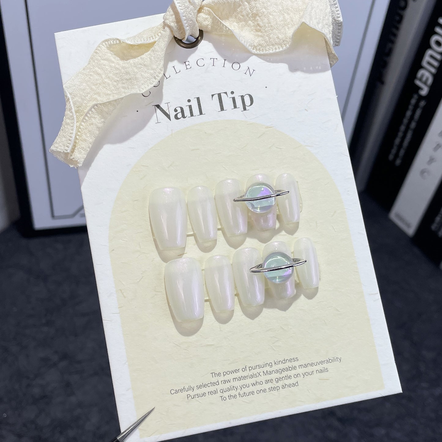 Starry sky aurora color handmade nail Internet celebrity Queen Mother Saturn short nail patch wearable nail sticker｜365nails