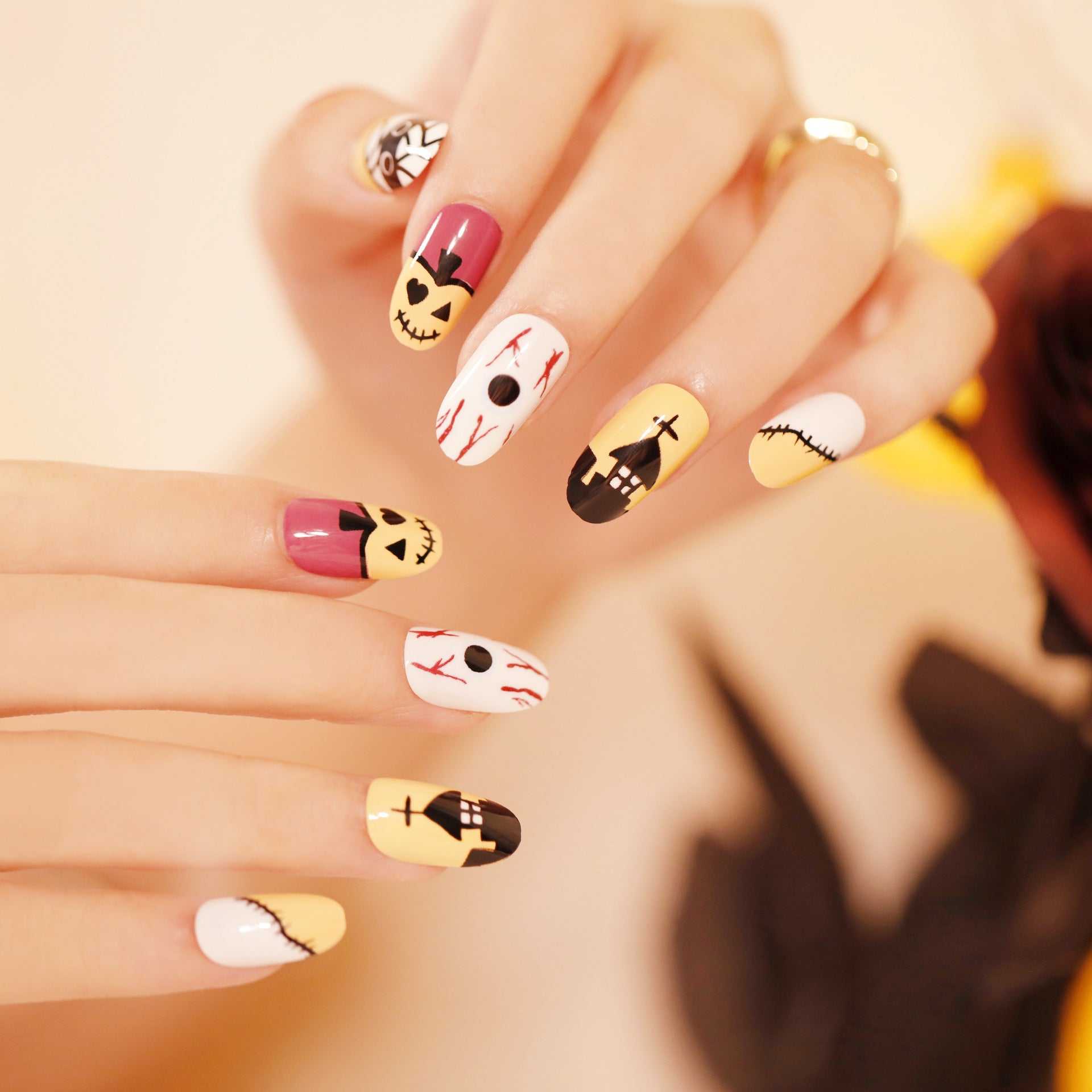 Collection d'ongles ronds d'Halloween, art des faux ongles, produits finis, faux ongles, patchs d'ongles｜365nails