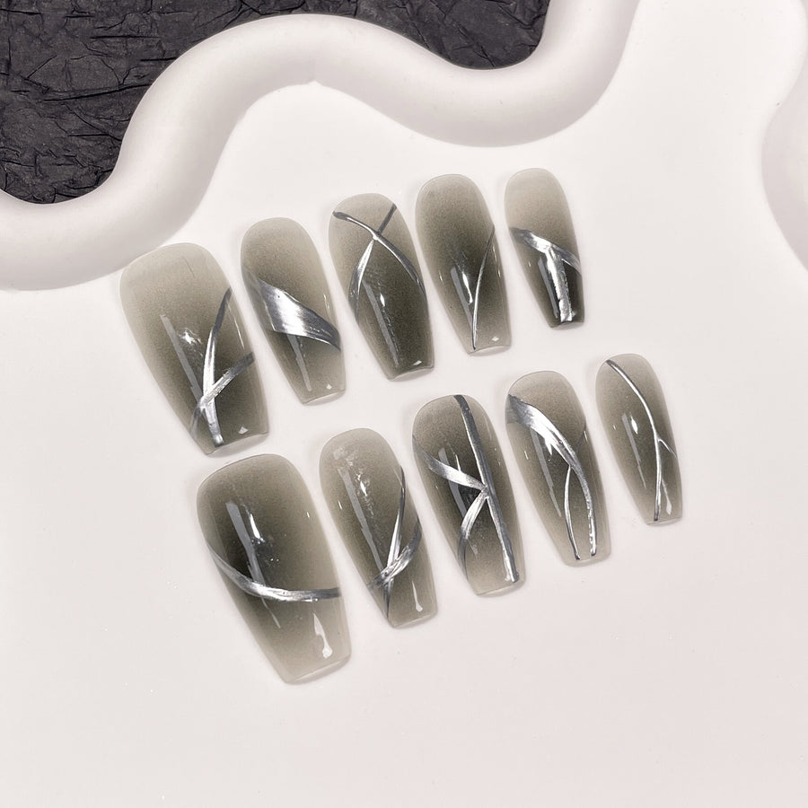 Uñas postizas hechas a mano con pistola pulverizadora, branquias negras, líneas irregulares pintadas a mano, arte de uñas de metal avanzado, pegatinas para uñas portátiles | 365nails