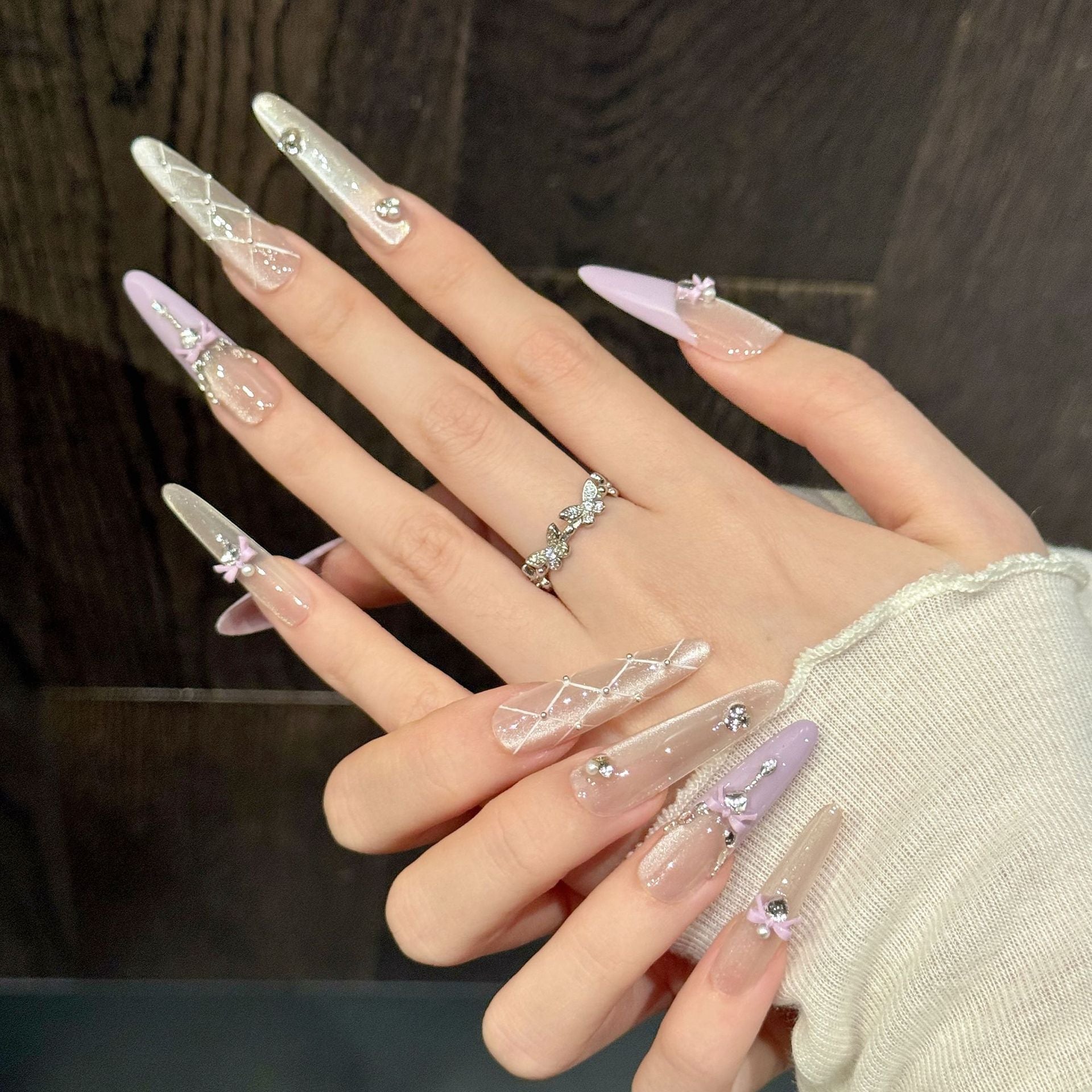 淡紫裸色緞帶水晶格紋優雅公主穿戴甲