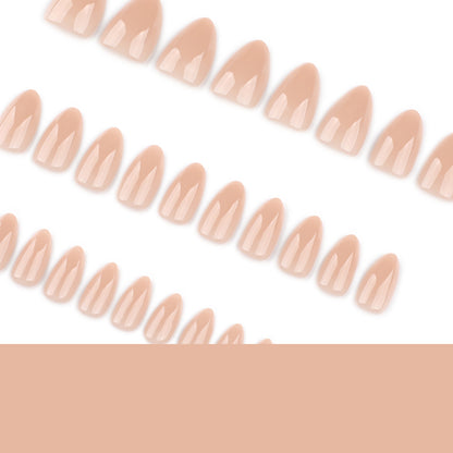 Uñas postizas cortas almendradas en color nude, sencillas y fáciles de presionar, ¡muy populares! ｜365nails