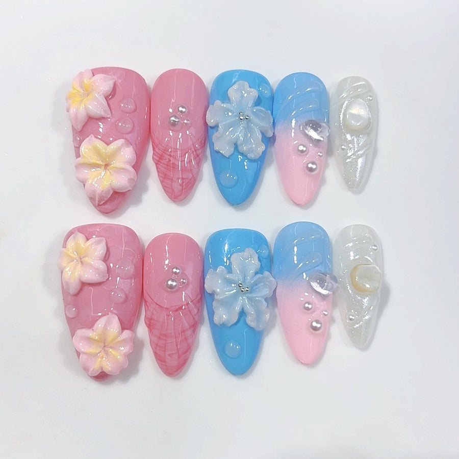 Mermaid Garden: "Seashell & Floral" – Almond Press-On Nails