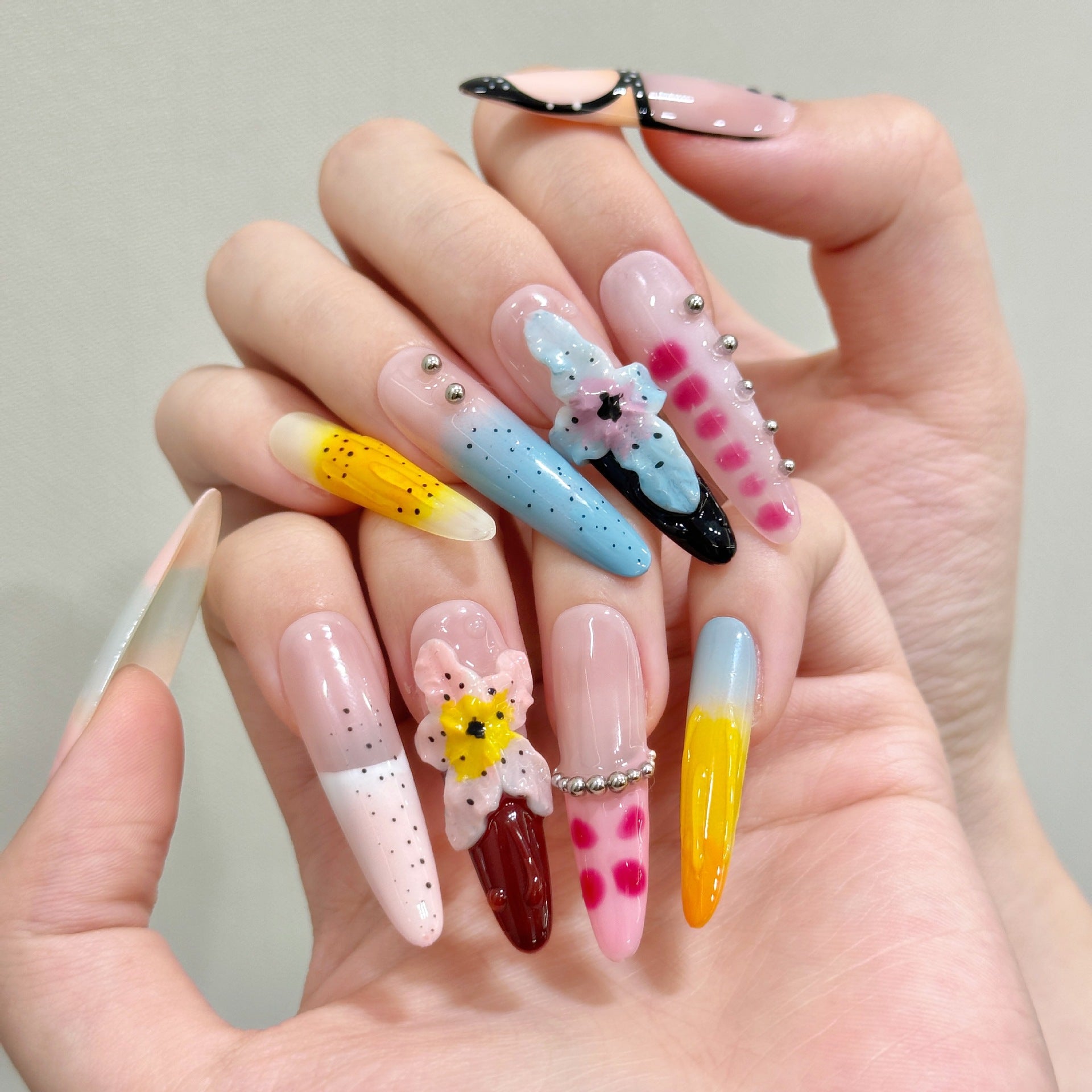 Unhas de verão com flores grandes esculpidas à mão, leves e luxuosas, avançadas e press on | 365nails