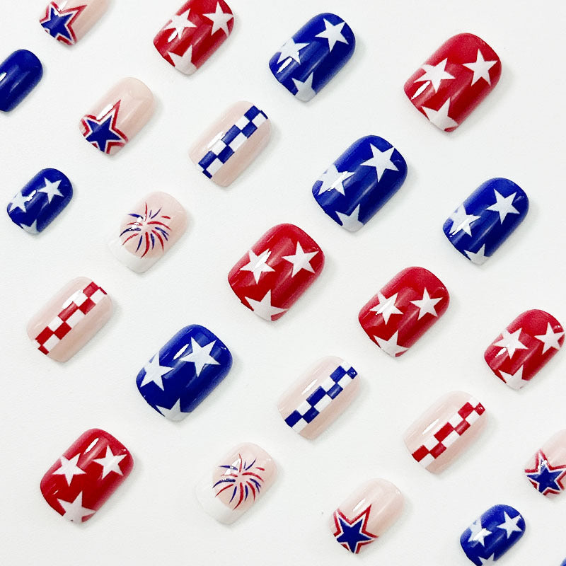 365nails: "Patriotic Picnic" – Precision Printed US Flag Short Squoval Nails