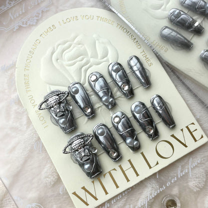 [Purely handmade real shot] The Queen Mother of the West wears a bright silver Spice Girl wind finger that can be worn repeatedly | 365nails
