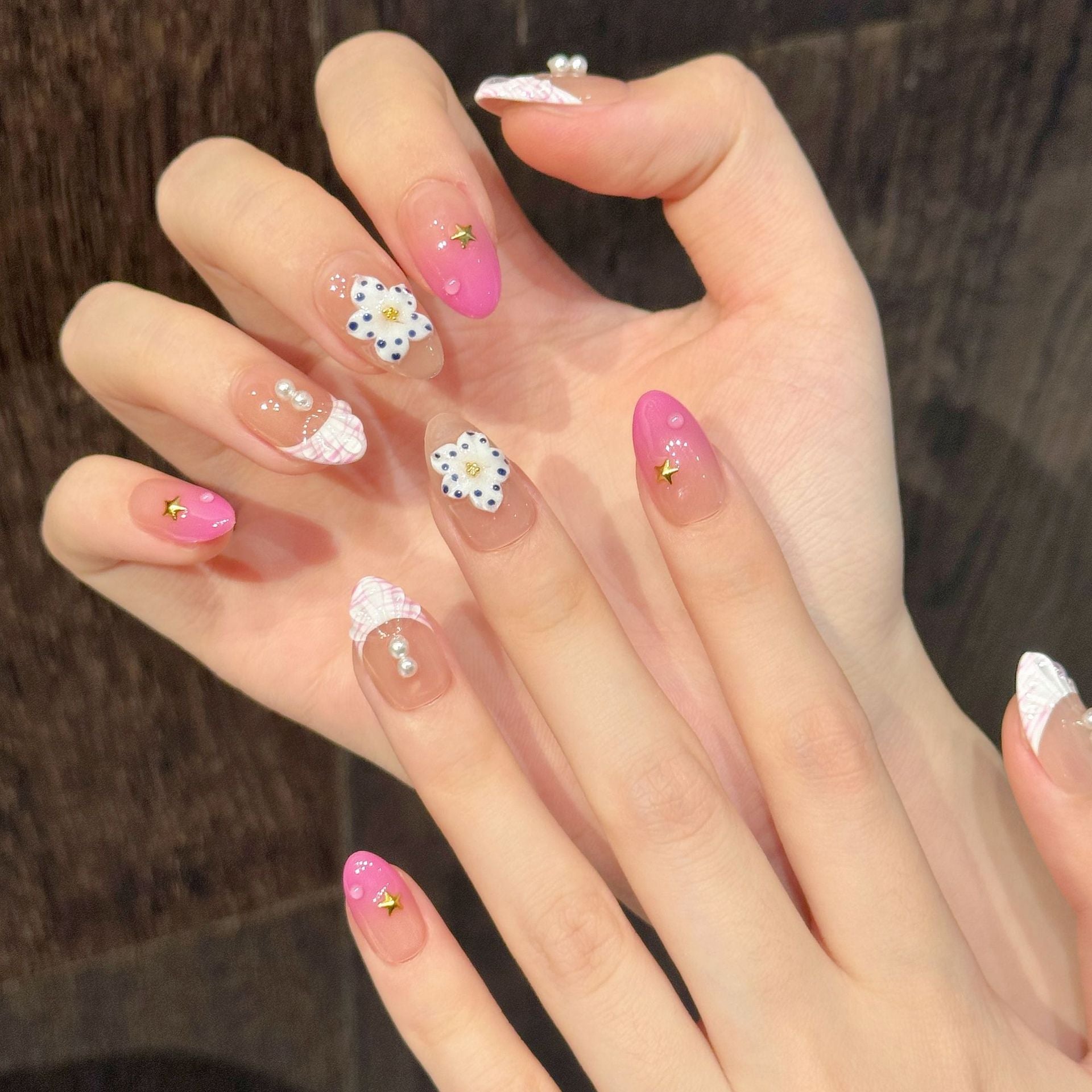 Pink Daisy Cute Plaid Sweet Nails