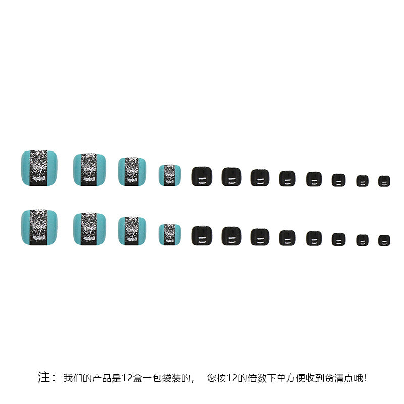 Uñas postizas sencillas de doble capa en azul lago, especiales para pies, con un toque dulce y moderno, exclusivas de Spice Girl. Uñas postizas para pies | 365nails