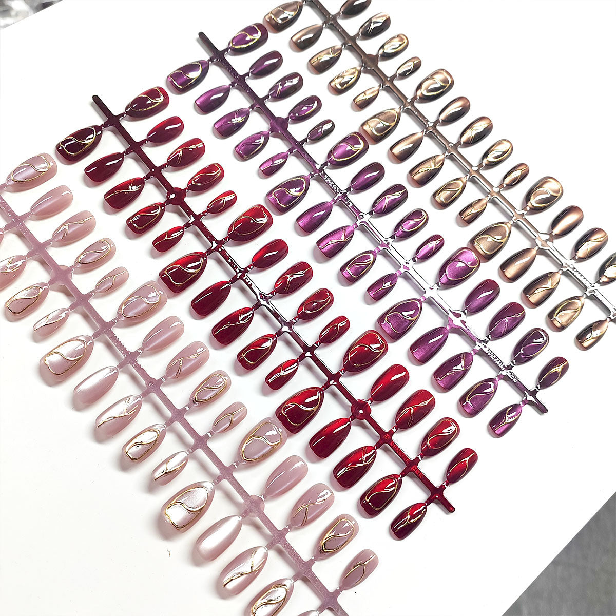 Ombré Essentials Collection: "Berry Ombré" – Medium Almond Press-On Nails