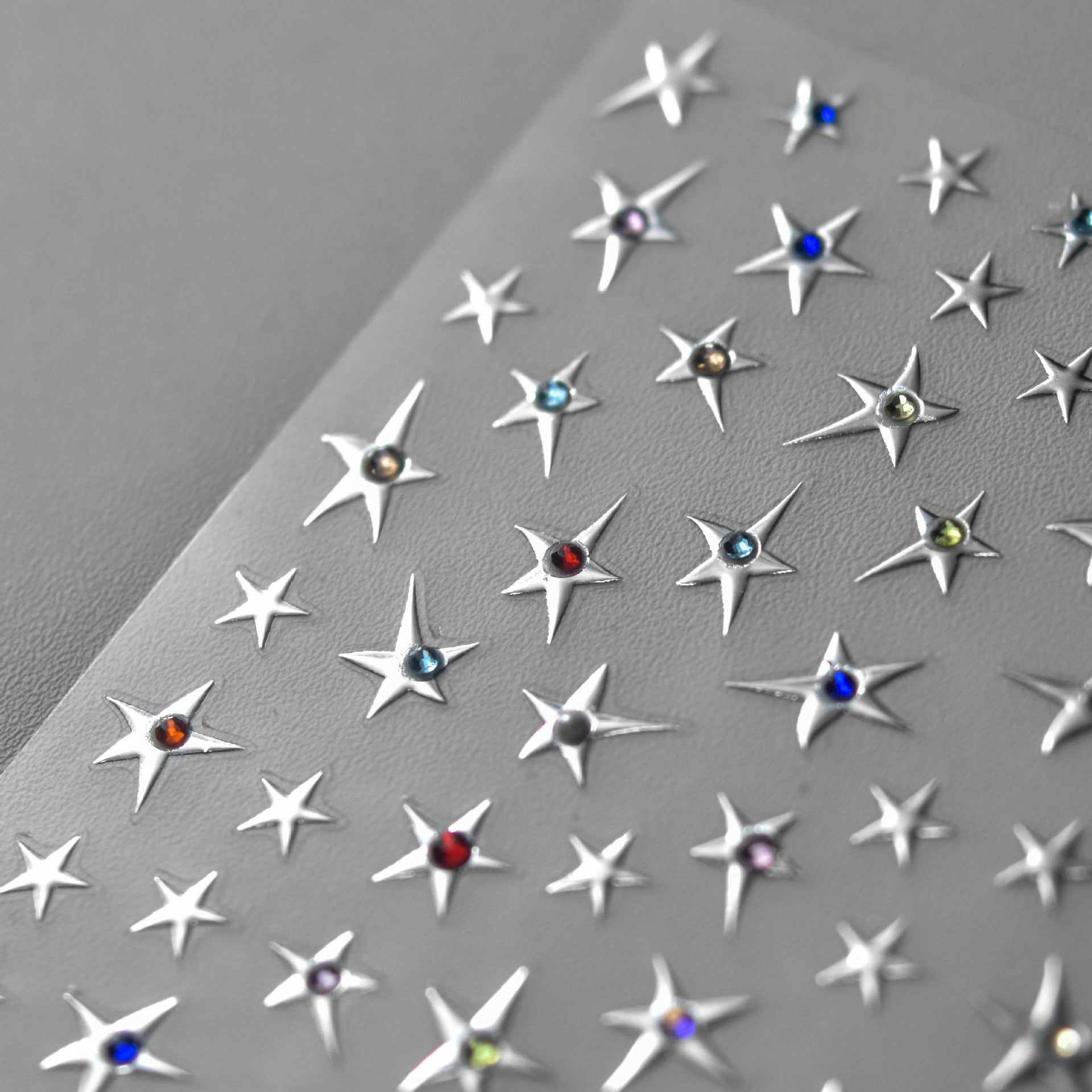365nails: "雛菊水晶浮雕組" – 美甲貼紙