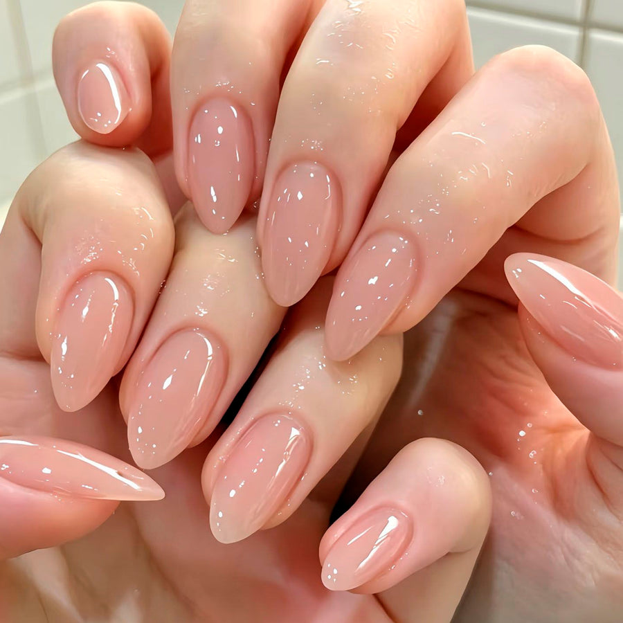 365nails: "Glossy Nude Almond" – Natural Press-on Nails
