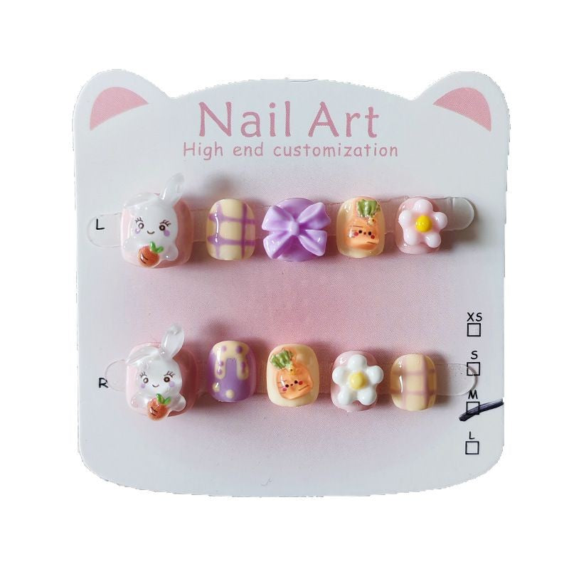 365nails：兔子胡蘿蔔花園 — 手工製可愛短款橢圓形穿戴甲