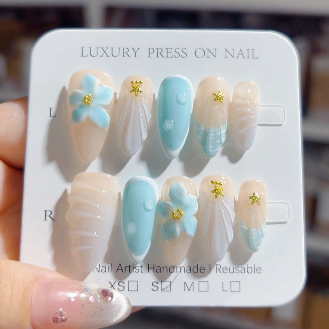 Cloud Dream: "Sky Blossom" – Unhas Postiças Amêndoa