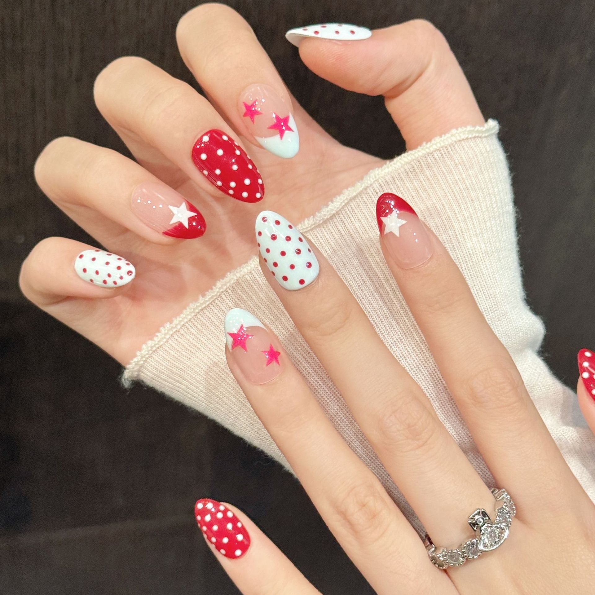 365nails: "별빛 도트" – 레트로 수작업 페인팅 숏 스퀘어형 네일