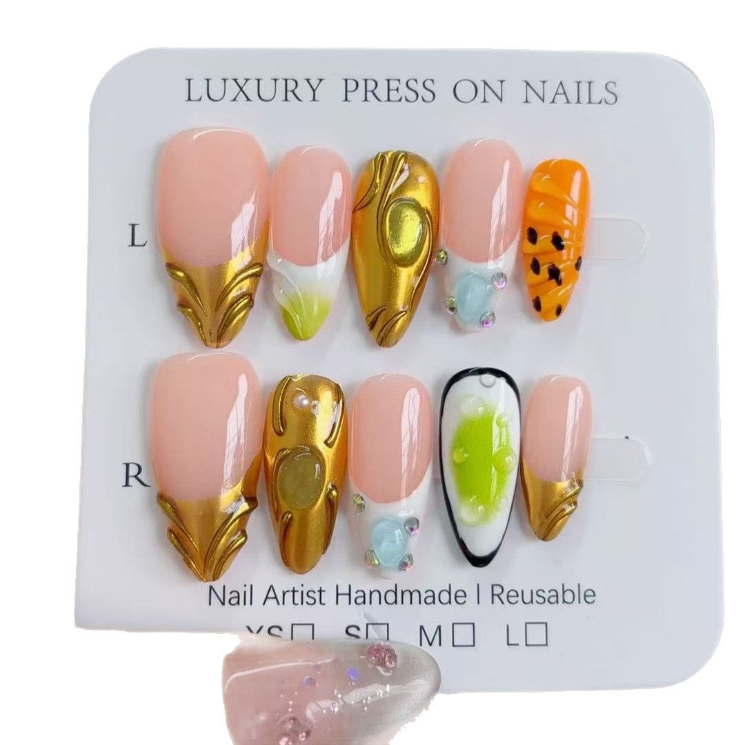 Fantasia da Natureza: "Folhagem e Frutas Douradas" – Unhas Postiças Artesanais Multicoloridas e Nude Amendoado Médio