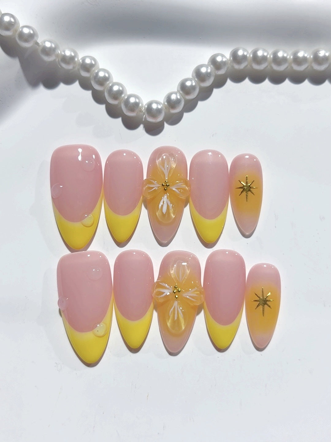 Citrus Bloom: "Limonada Rosa" – Unhas Postiças de Amêndoa