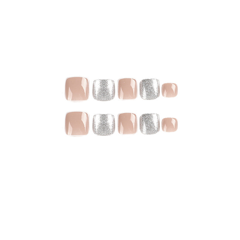 Producto terminado al por mayor Parche para uñas de los pies con purpurina plateada francesa con borde blanco nude Arte de uñas ｜365nails