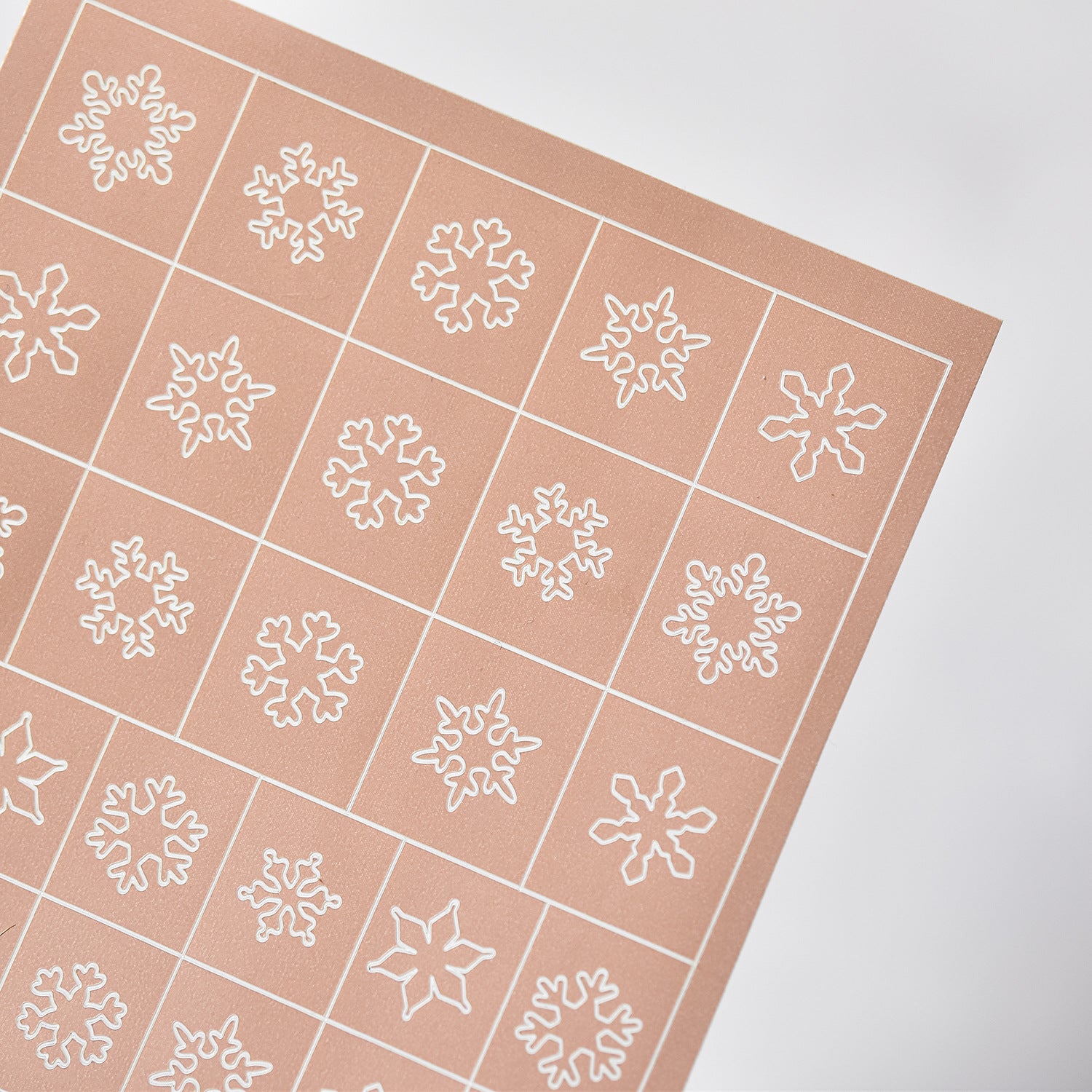 365nails: "Silver Outline Snowflake" – nail art stickers