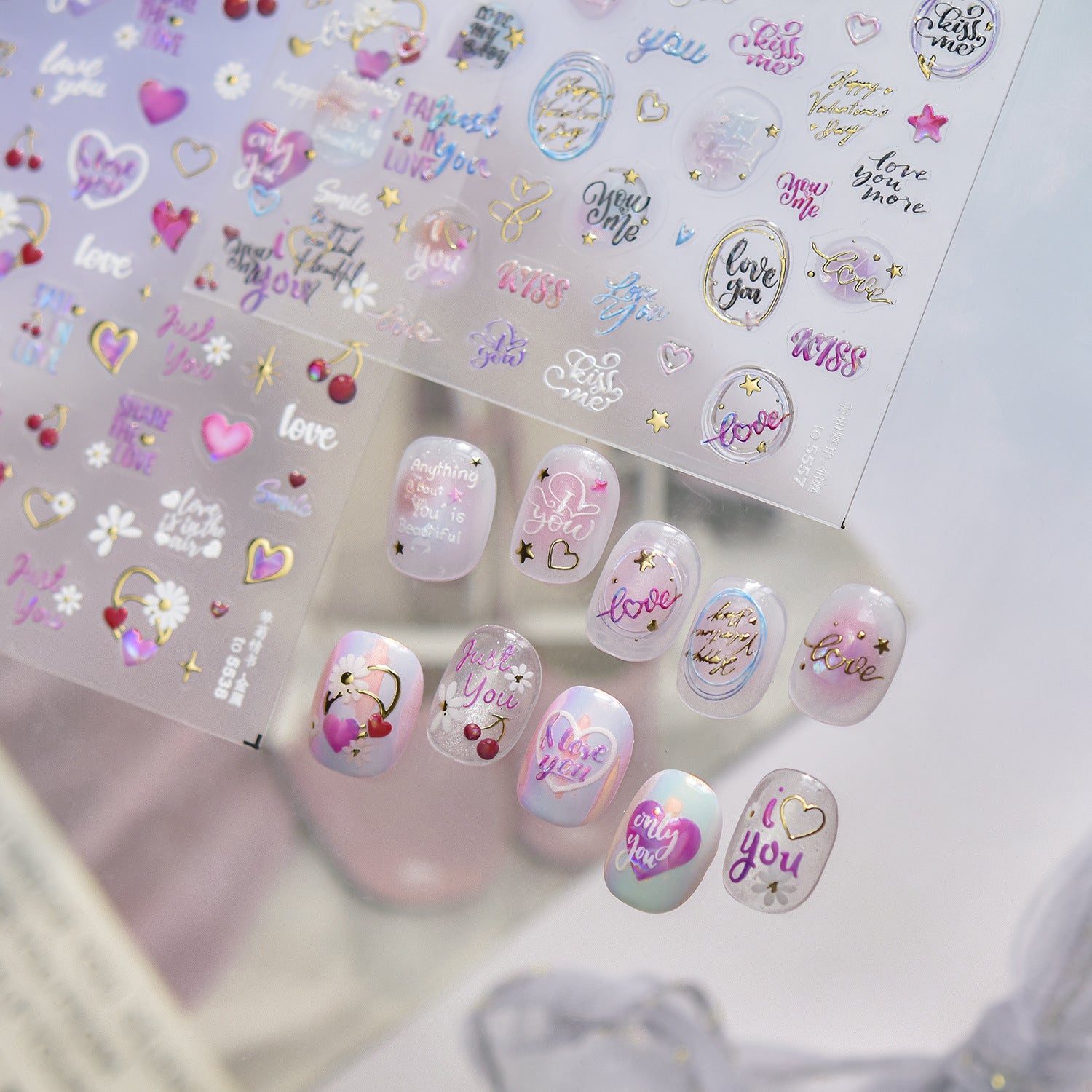 甜蜜之愛系列：浪漫之愛 — 3D 金屬感指甲貼