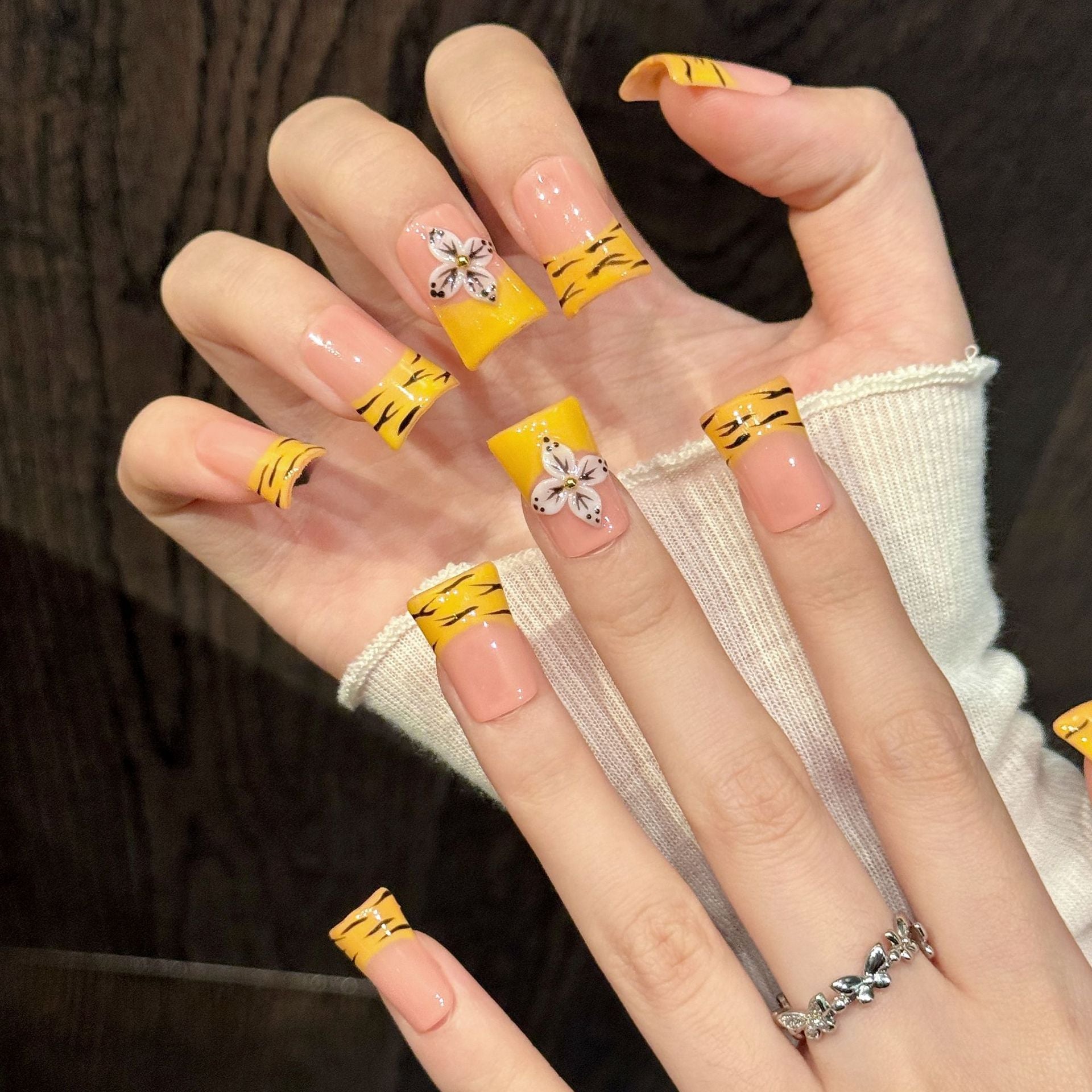 Peach Tiger Stripe Floral Cute Nails
