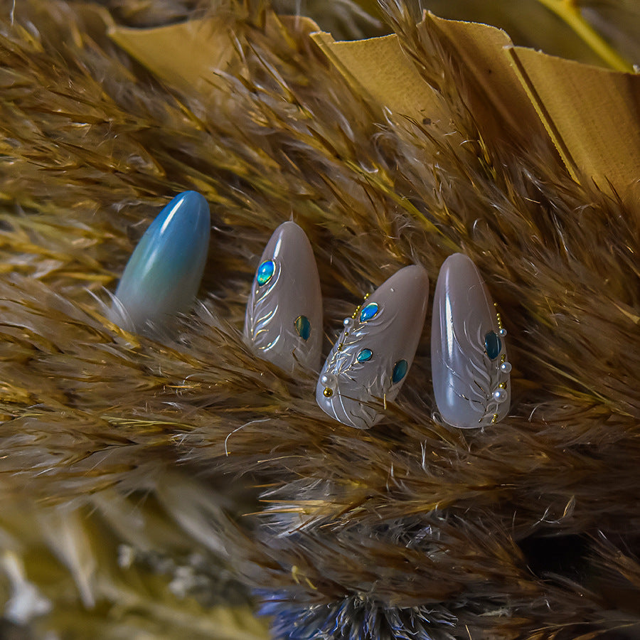 365nails: "letra vintage em folha de flor seca" – Adesivos para unhas