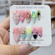 Floraison tropicale : "Fantaisie florale" – Ongles press-on faits main amande mi-longs