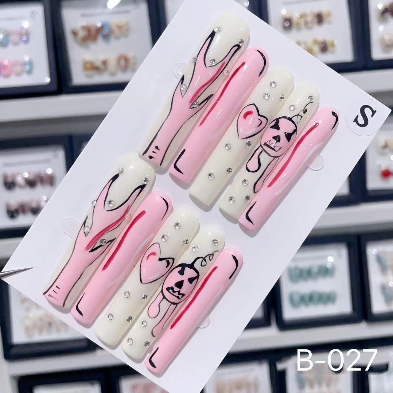 Extra Long 5.5cm Water Pipe Press-On Nails | Handmade Collection | Round Shape