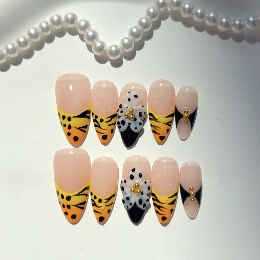 365nails-Wild Safari: "Animal Print Mix" – Almond Shape Handmade 3D Carved Press-On Nails
