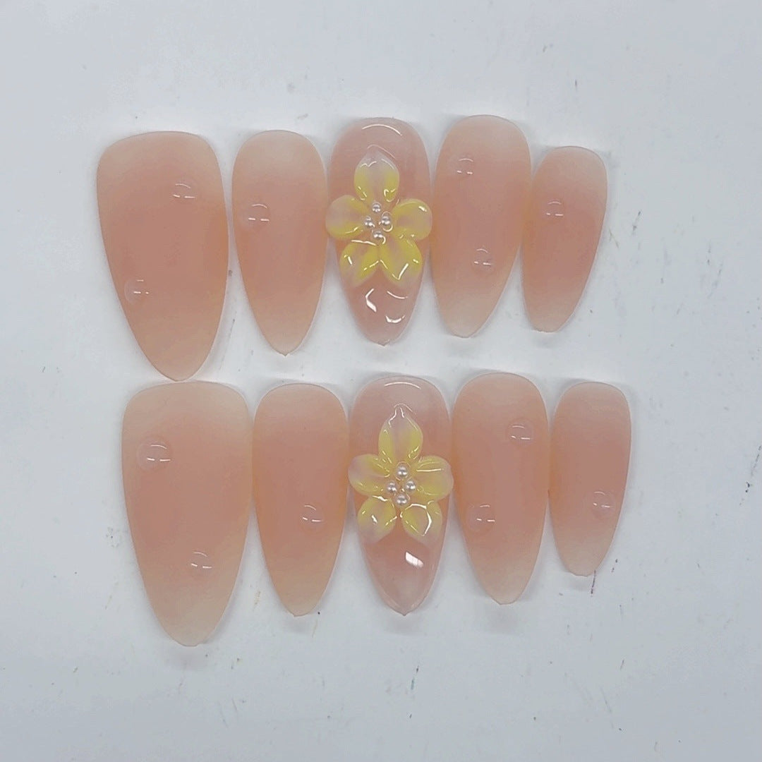 Daisy Dream: "Buttercup" – Postiças Amendoadas