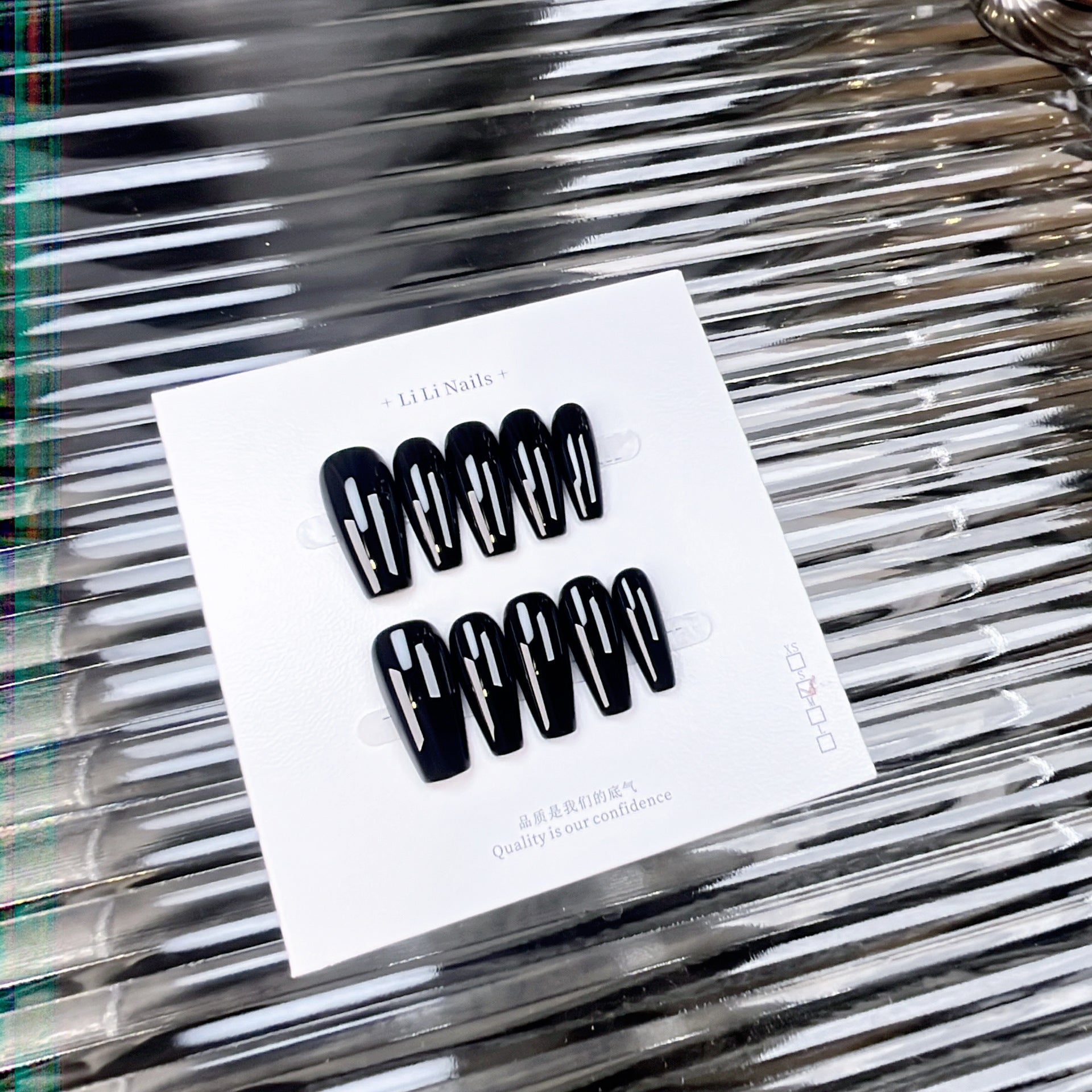 The Essential Solids | Long Coffin ｜Handmade Press-on Nails