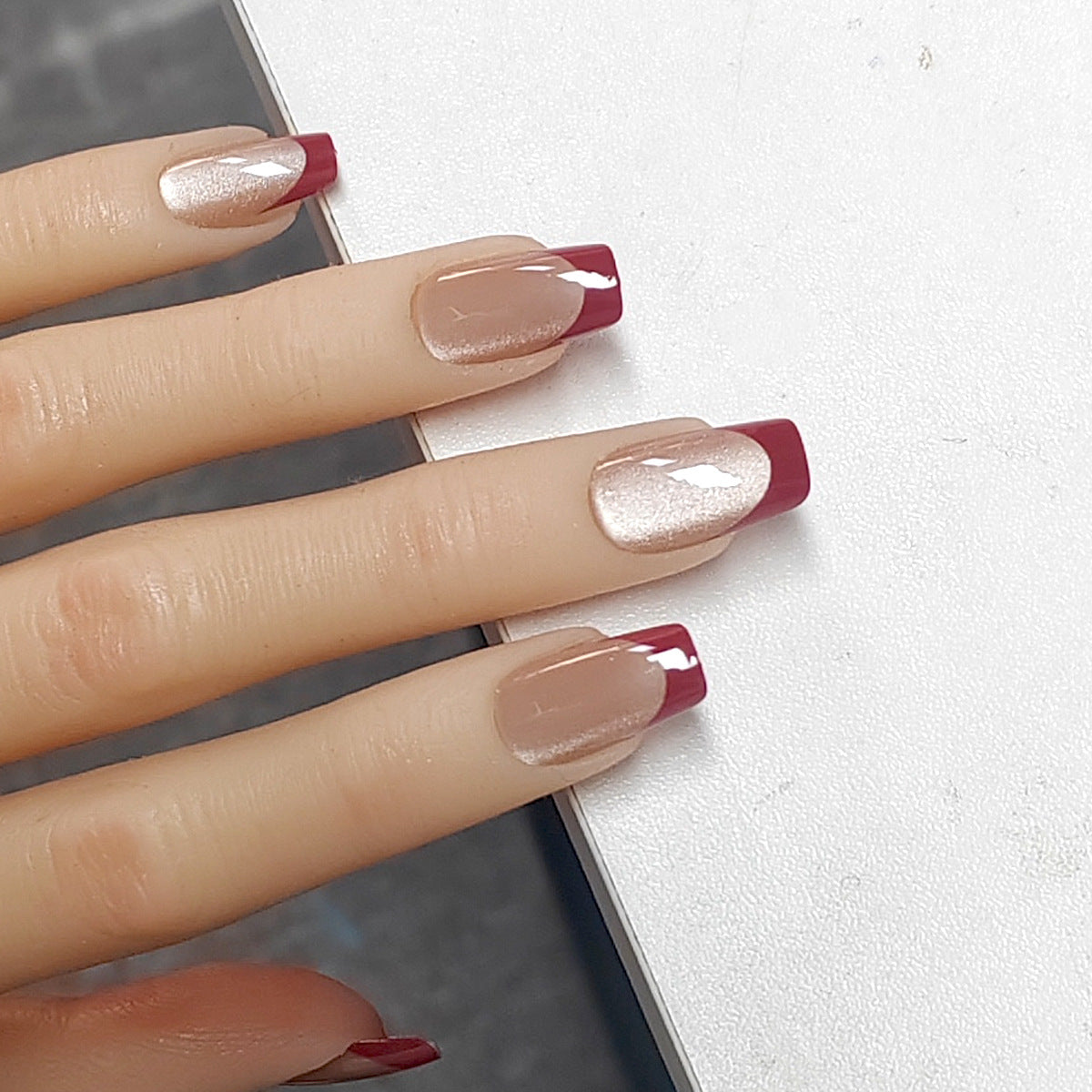 365nails Minimalist: "Ruby Cat Eye French" – Medium Almond Press On Nails (30pcs)